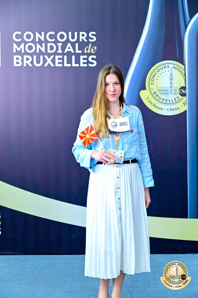 Temova Sandra