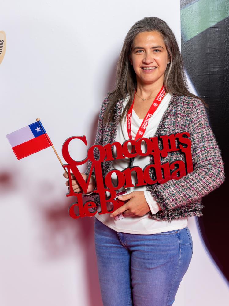 Bown Segura Veronika
